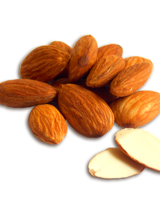 क्यों फायदेमंद है रोज बादाम खाना