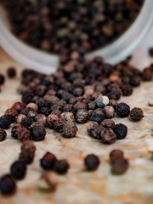 सर्दियों में काली मिर्च खाने के जबरदस्त फायदे