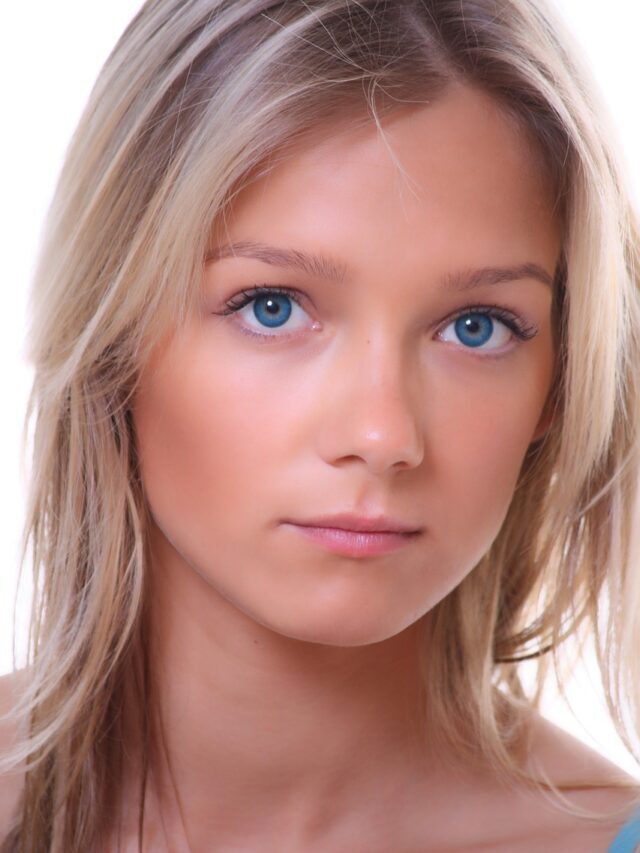 सर्दियों में होंठो के लिए बेस्ट ड्राई लिप्स स्क्रब