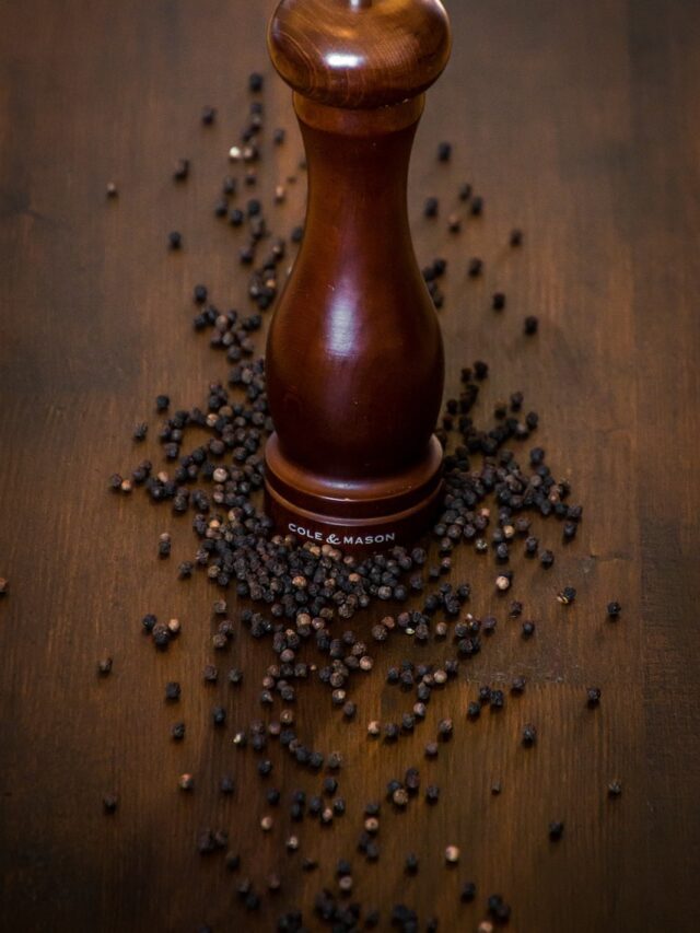 काली मिर्च खाने के गजब फायदे